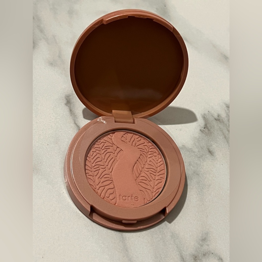 Tart blush